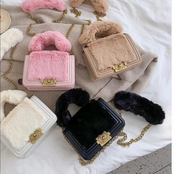 Handbags - Picture 1 of 1